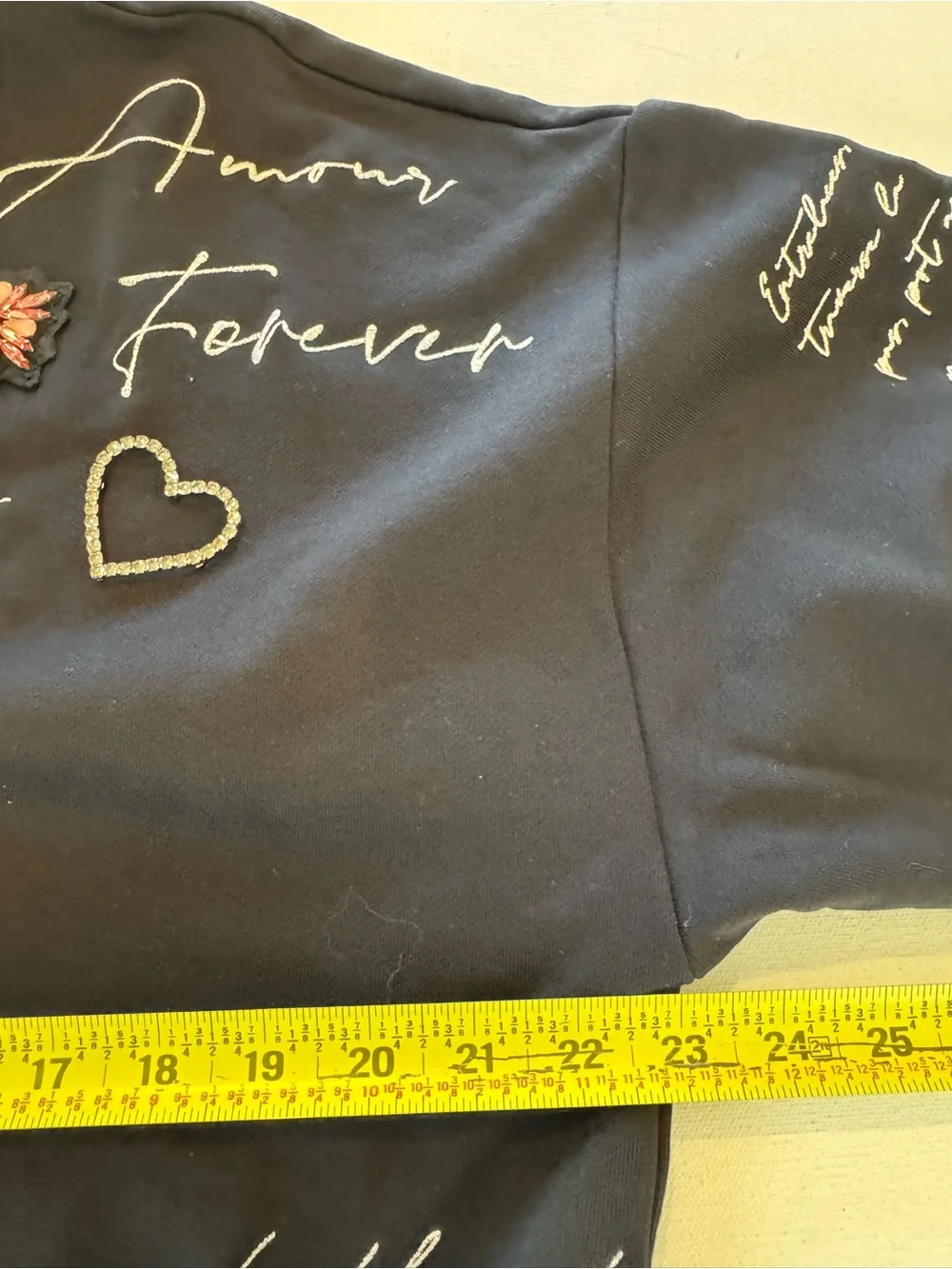 Cinq à Sept Embellished Sweatshirt Mon Amour Brandy Women’s S Black Crew Cotton.